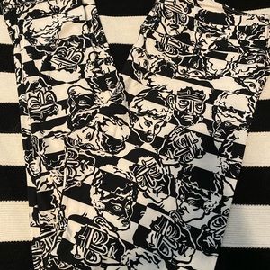 NWOT Bride of Frankenstein LuLaRoe Leggings T&C